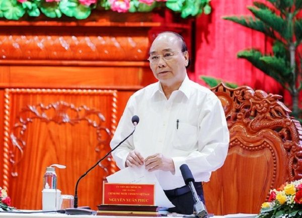 Thủ tướng yêu cầu thúc đẩy mọi giải pháp để tăng trưởng dương, giải ngân hết vốn đầu tư công