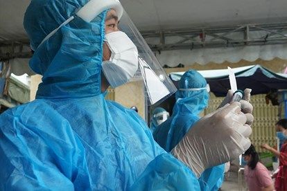 Trung tâm Kiểm soát bệnh tật tỉnh Quảng Nam được phép tự xét nghiệm Covid-19