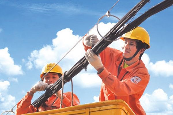 Sản lượng điện sản xuất 7 tháng đầu năm đạt gần 135 triệu kWh