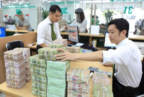 SSI Research: Lãi suất huy động đã giảm tới 2%