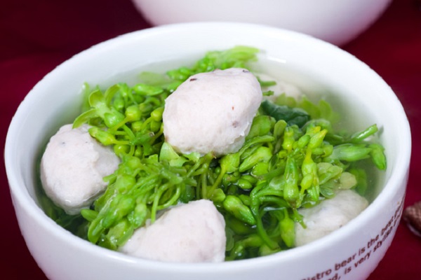 Sử dụng hoa thi&ecirc;n l&yacute; gi&uacute;p mang lại giấc ngủ ngon, tr&aacute;nh t&igrave;nh trạng suy nhược, mệt mỏi