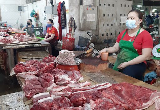 Giá thịt hôm nay 8/8: Giảm nhẹ nhưng dễ tăng trở lại
