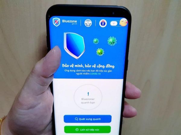 Đã có trên 15,7 triệu lượt người tải khẩu trang điện tử - Bluezone Đã có trên 15,7 triệu lượt người tải khẩu trang điện tử - Bluezone