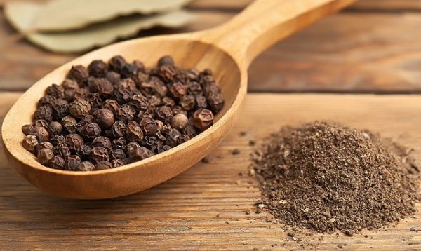 Giá hồ tiêu hôm nay 15/8: Đi ngang