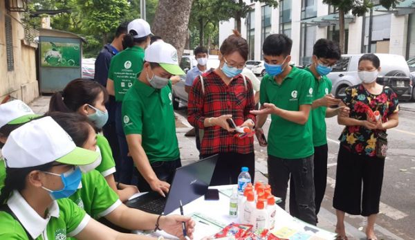 Hà Nội: Đổi rác lấy quà, tái phân loại tại nguồn