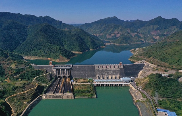 Tám thách thức đe dọa an ninh nguồn nước, quản lý an toàn hồ đập