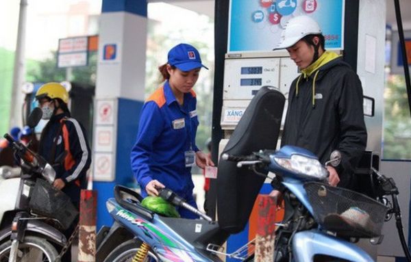 Năm 2020: Xuất nhập khẩu Petrolimex dự kiến điều chỉnh giảm 80% kế hoạch lợi nhuận Năm 2020: Xuất nhập khẩu Petrolimex dự kiến điều chỉnh giảm 80% kế hoạch lợi nhuận