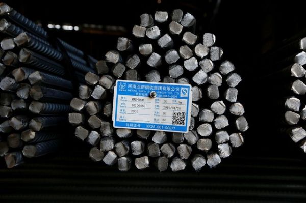 Giá sắt thép hôm nay 10/8: Tiếp tục giảm trên sàn Thượng Hải