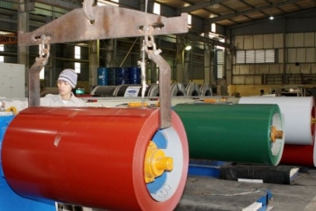 Bộ Công thương tiếp nhận hồ sơ yêu cầu rà soát chống bán phá giá đối với thép phủ màu