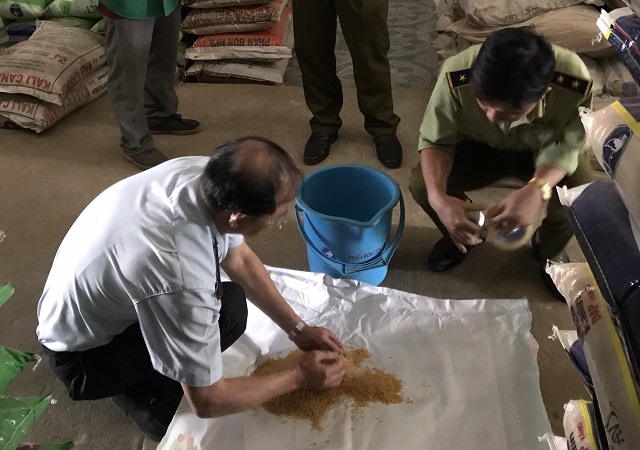 Trong thời gian tới, lực lượng quản l&yacute; thị trường tỉnh L&acirc;m Đống sẽ đẩy mạnh tăng cường kiểm tra, xử l&yacute; vi phạm