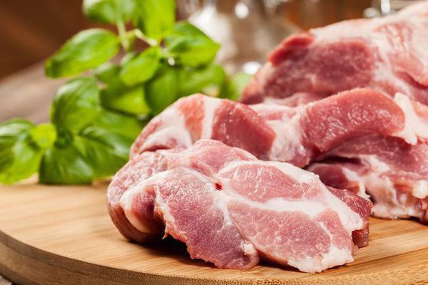 Giá thịt lợn hôm nay 24/8: Ổn định đầu tuần tại các cửa hàng