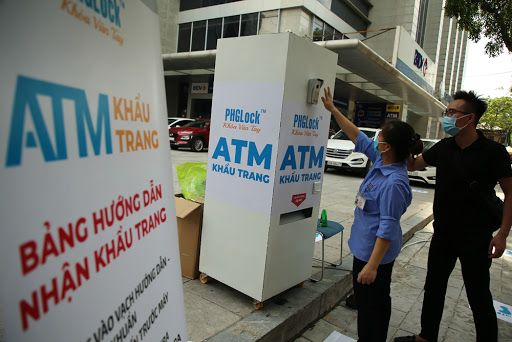 Hà Nội mở ATM khẩu trang miễn phí Hà Nội mở ATM khẩu trang miễn phí