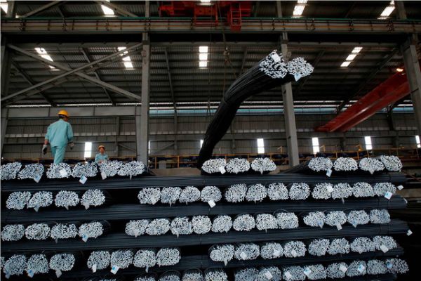Giá sắt thép hôm nay 27/8: Thép thanh tăng giá trên sàn Thượng Hải