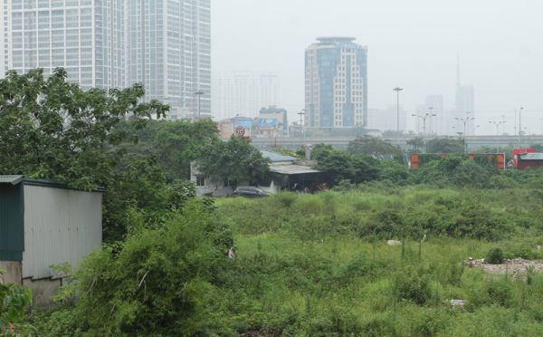 Thủ tướng yêu cầu kiểm tra thông tin hơn 300 dự án 'treo', 'bỏ hoang' tại Hà Nội