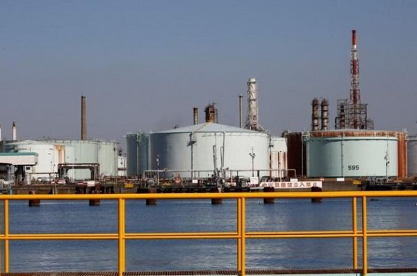 Cập nhật giá xăng dầu hôm nay 28/8: Tiếp tục giảm