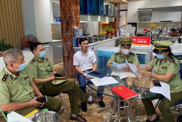 Hà Tĩnh: Liên tục xử lý các vi phạm trong kinh doanh qua Facebook và thương mại điện tử