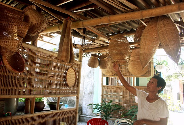 C&aacute;c sản phẩm ngư cụ của l&agrave;ng nghề truyền thống