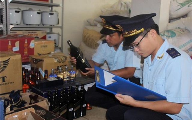 Hải quan bắt giữ hơn 1.100 vụ hàng hóa vi phạm, trị giá hơn 161 tỉ đồng trong tháng 8