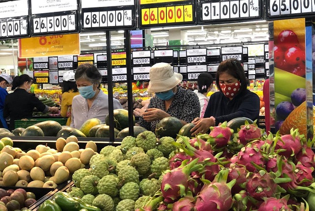 hoạt động thương mại v&agrave; dịch vụ trong th&aacute;ng 8 vừa qua c&oacute; xu hướng giảm so với th&aacute;ng trước đ&oacute;