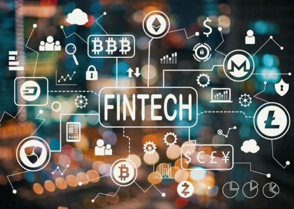 Sớm hoàn thiện quy định về hoạt động Fintech từ năm 2021