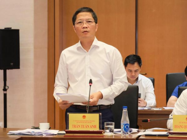 Làm sao để giải quyết loạt dự án điện chậm tiến độ?