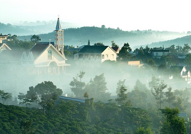 Ng&agrave;nh du lịch tỉnh L&acirc;m Đồng đang tập trung mọi nguồn lực ph&aacute;t triển mạnh mẽ hơn 6 loại h&igrave;nh du lịch chủ đạo
