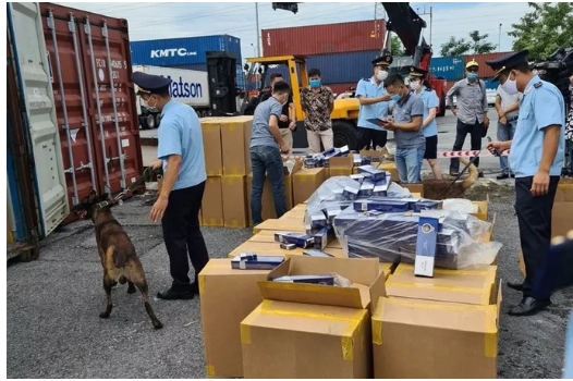 Hàng giả, hàng nhái: Phát hiện hơn 1 triệu bao thuốc lá 555 giả tại Hải Phòng
