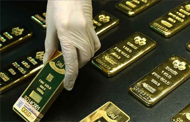 Gi&aacute; v&agrave;ng h&ocirc;m nay 12/9: Chốt phi&ecirc;n cuối tuần, v&agrave;ng đạt ngưỡng 1.940 USD/ounce