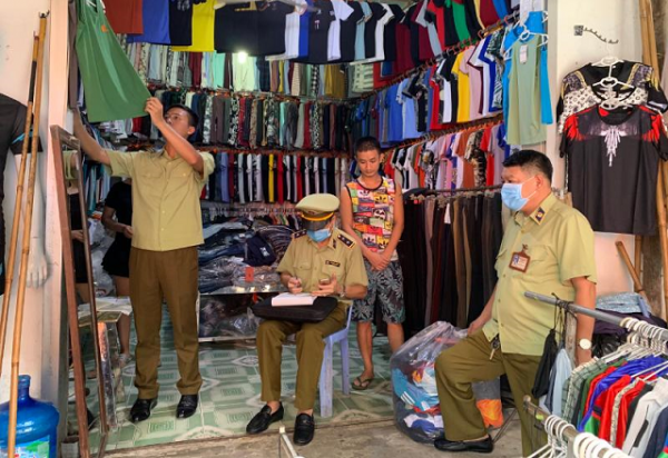 Lạng Sơn: Kiên quyết xử lý các hộ kinh doanh bày bán hàng giả, hàng vi phạm quyền sở hữu trí tuệ