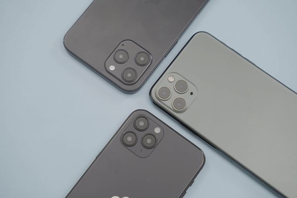 Lộ diện mô hình iPhone 12 tại Việt Nam