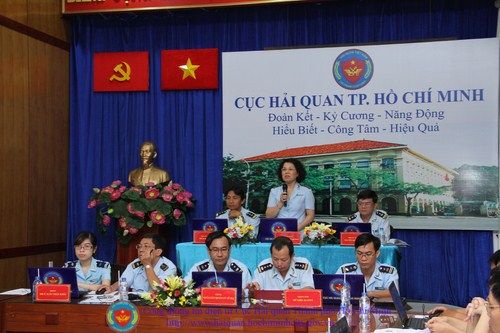 TP Hồ Chí Minh: Hải quan gỡ khó cho doanh nghiệp gia công