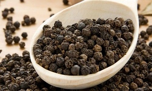 Giá hồ tiêu hôm nay 16/9: Hồ tiêu thế giới tiếp tục tăng