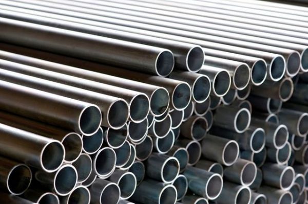 Giá sắt thép hôm nay 18/9: Quay đầu tăng