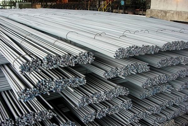 Giá sắt thép hôm nay 22/9: Tiếp tục điều chỉnh giảm nhẹ