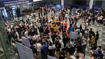 FPT tổ chức ngày hội khoa học công nghệ lớn cho giáo viên và học sinh phổ thông