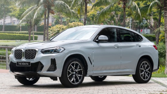 Dồn dập ra mắt xe ôtô gầm cao tại thị trường Việt Nam