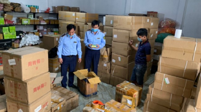 Thu giữ trên 2.000 sản phẩm mỹ phẩm vi phạm tại Vĩnh Phúc