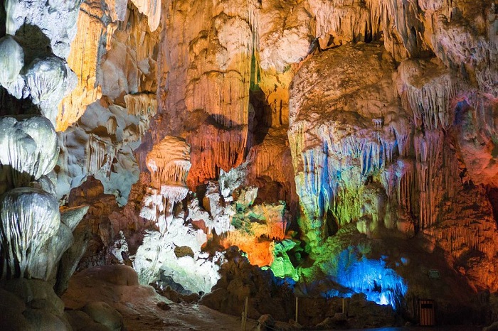 Hang Trống và hang Trinh Nữ - tham quan hang Trống cảnh đẹp