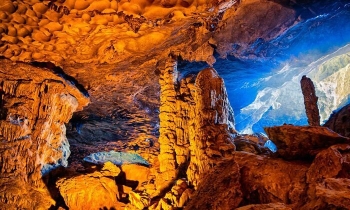 Khám phá động Mê Cung trong lòng di sản thiên nhiên thế giới Vịnh Hạ Long