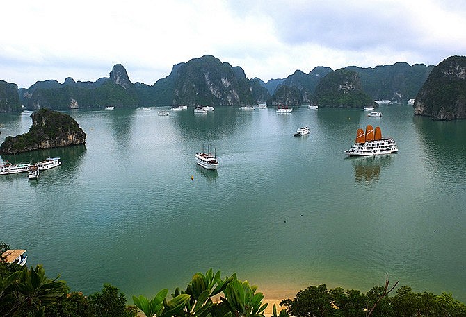 Hải Phòng - Quảng Ninh hợp bàn hợp tác phát triển du lịch vịnh Hạ Long - Cát Bà