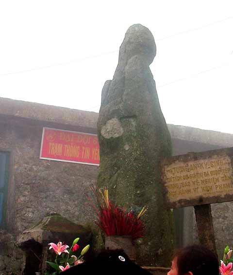 Tượng An Kỳ Sinh - Ảnh 1