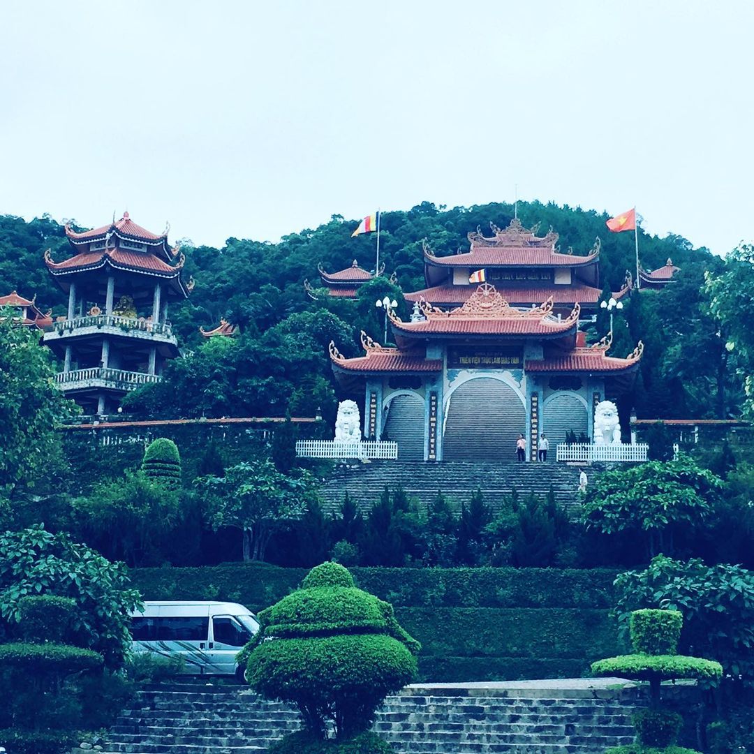 Chùa Cái Bầu thờ ai? Chùa Cái Bầu Vân Đồn Quảng Ninh