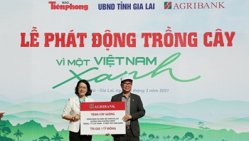 Agribank tự hào góp thêm trang sử vẻ vang 70 năm Ngân hàng Việt Nam