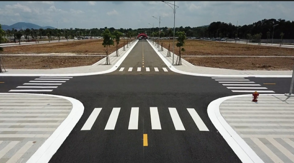 2732-z3508228393587-f51eabeb1ff59f469b71714523d76ae9