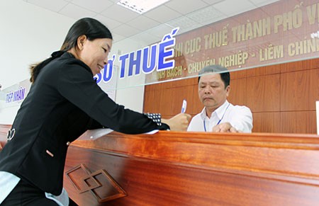 Tổng thu ngân sách Nhà nước từ thuế trong vòng 11 tháng tăng 5,1% so với năm 2020