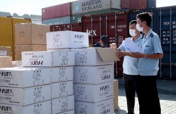 TP. HCM: Cục Hải quan thu ngân sách năm 2021 vượt chỉ tiêu
