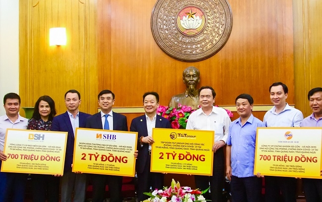 Hệ sinh thái của doanh nhân Đỗ Quang Hiển trong các công tác phòng chống dịch COVID-19. Hệ sinh thái của doanh nhân Đỗ Quang Hiển trong các công tác phòng chống dịch COVID-19.