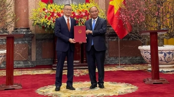 Người được Chính phủ chỉ định làm Đại sứ Toàn quyền tại Cộng Hòa Liên Bang Đức là ai ?