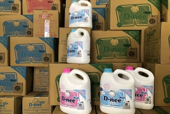 Hà Nội: Bắt quả tang cơ sở sản xuất nước giặt, nước rửa chén bát có dấu hiệu giả mạo nhãn hiệu
