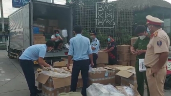 Bản tin hàng giả, hàng nhái: Tạm giữ hơn 2.500 đơn vị mỹ phẩm vi phạm tại Tiền Giang